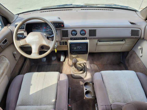 1989 Mazda MPV