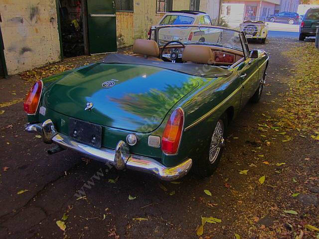 1973 MG B