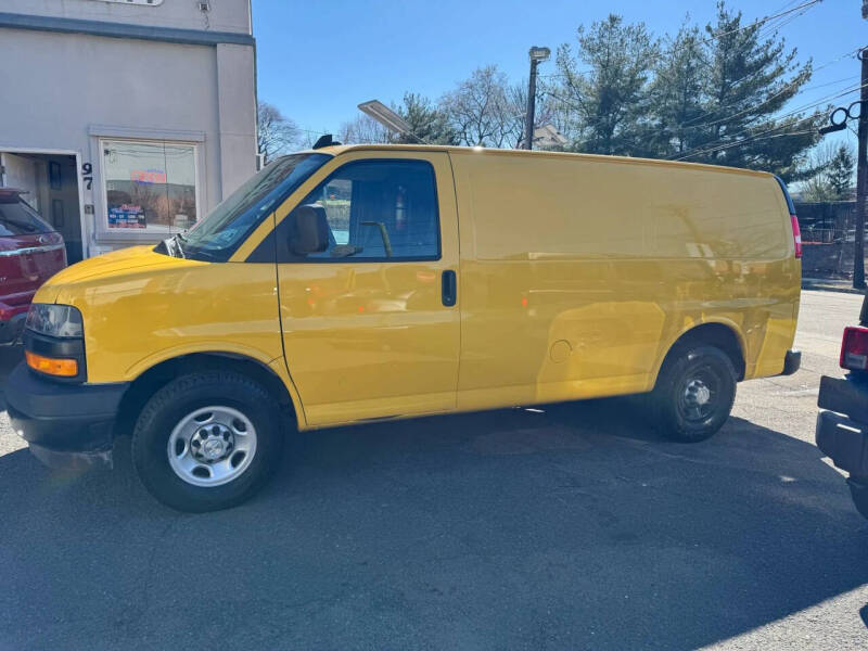 2021 Chevrolet Express 2500