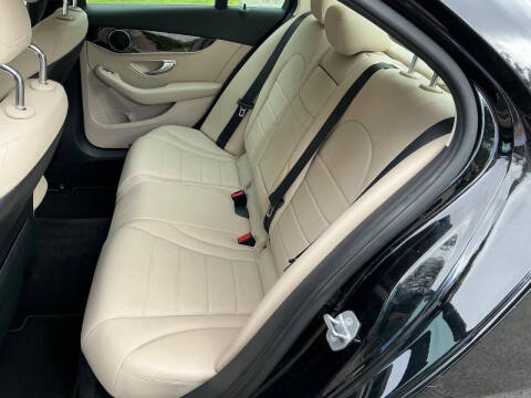 2018 Mercedes-Benz C-Class C 300