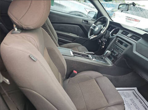 2013 Ford Mustang V6