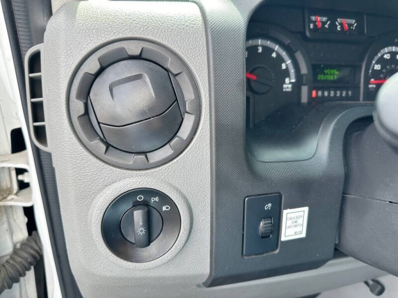 2014 Ford E-Series