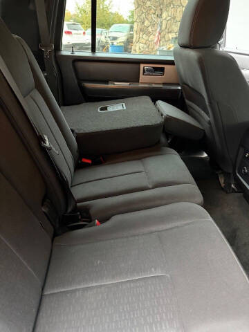 2017 Ford Expedition EL XLT