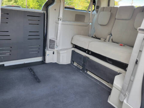 2012 Dodge WHEELCHAIR VAN