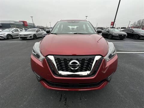 2020 Nissan Kicks SR