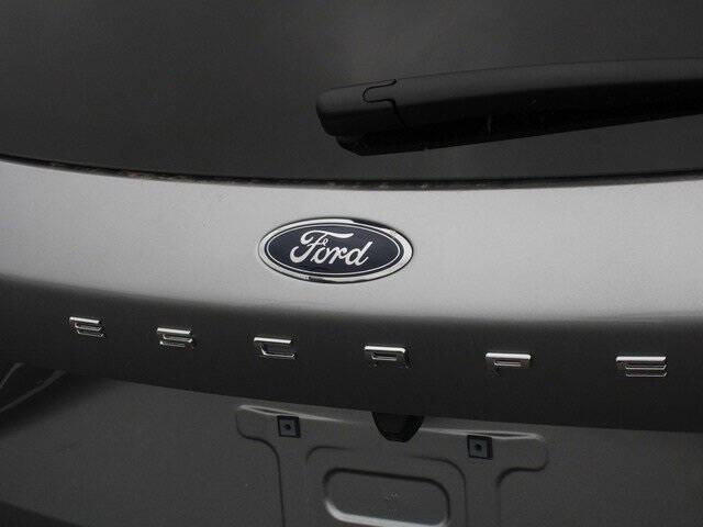 2024 Ford Escape ST-Line Elite