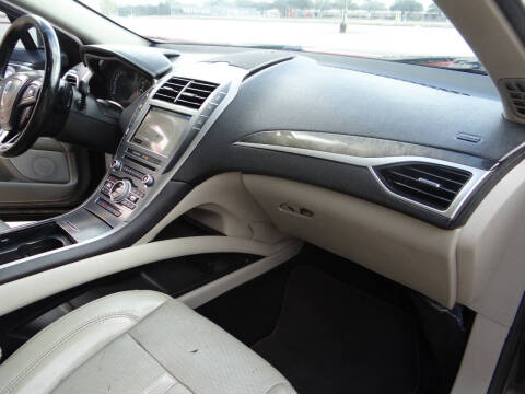 2017 Lincoln MKZ Reserve