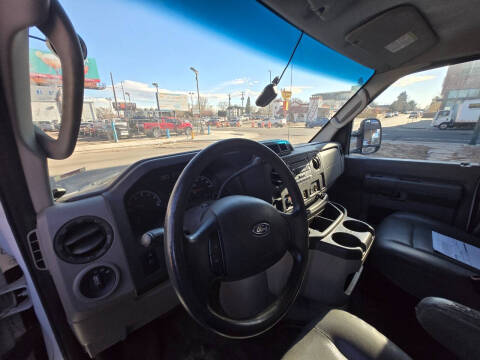 2012 Ford E-Series E-450 SD