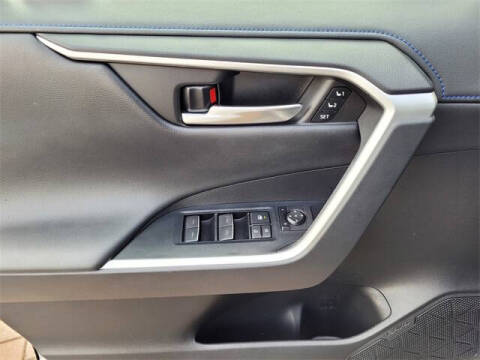 2022 Toyota RAV4 Hybrid XSE