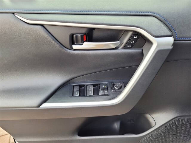 2022 Toyota RAV4 Hybrid XSE