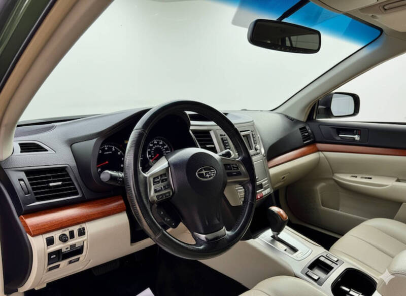 2013 Subaru Outback 3.6R Limited