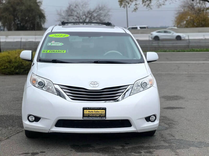 2014 Toyota Sienna