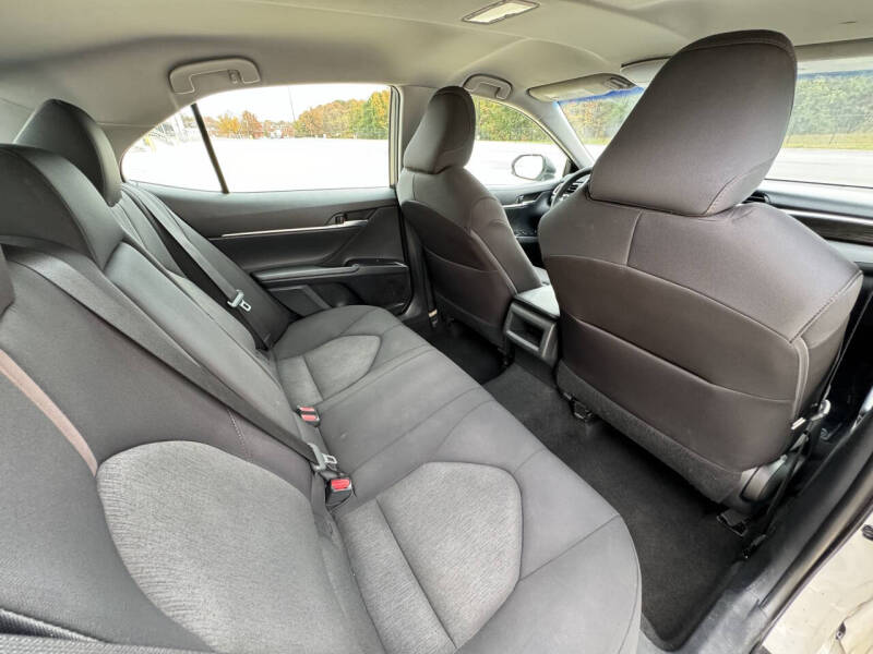 2018 Toyota Camry LE