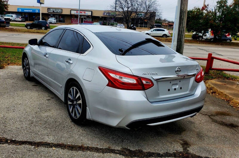2017 Nissan Altima 2.5 SR