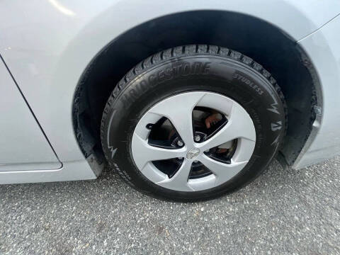 2014 Toyota Prius Four