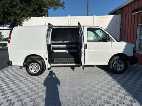 2020 Chevrolet Express 2500