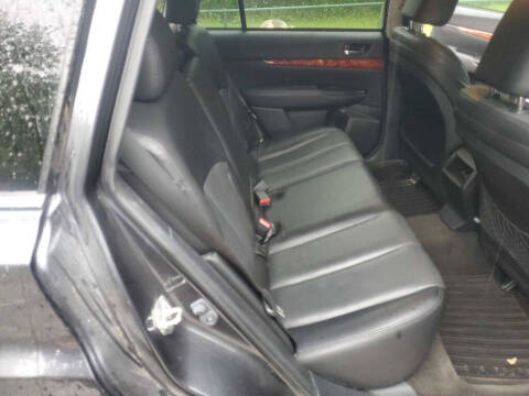 2011 Subaru Outback 2.5i Limited