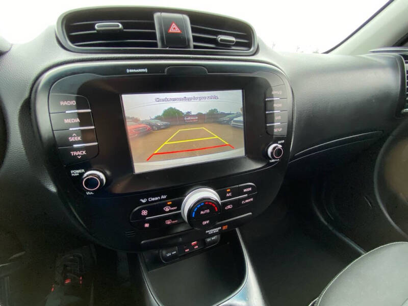 2018 Kia Soul +
