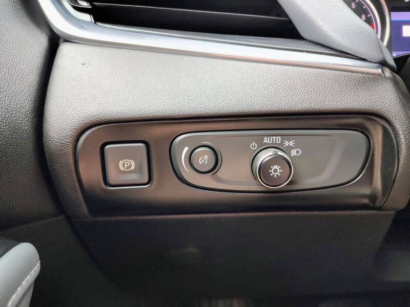2020 Buick Enclave Essence