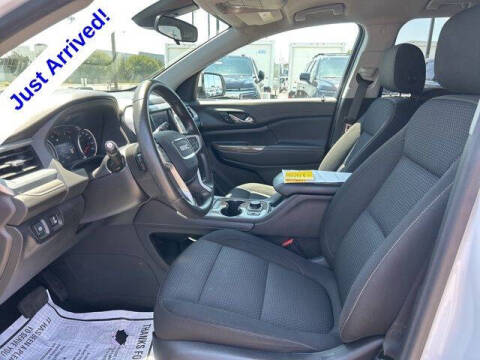2022 GMC Acadia SLE