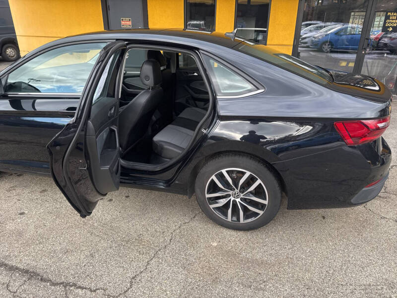 2025 Volkswagen Jetta SE