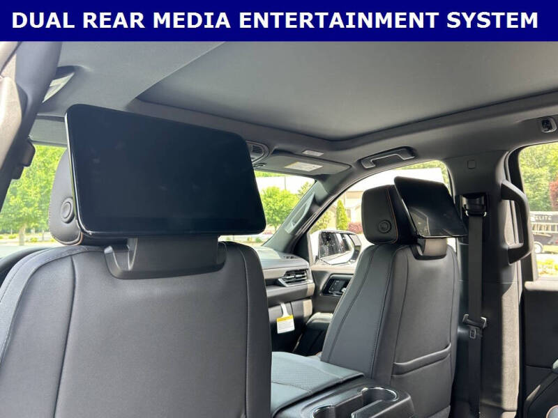 2025 GMC Yukon XL AT4