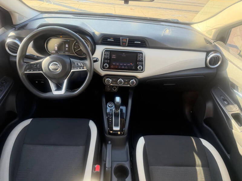 2021 Nissan Versa SV