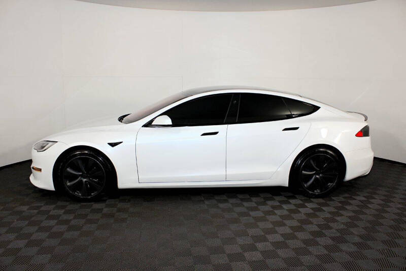2022 Tesla Model S Plaid