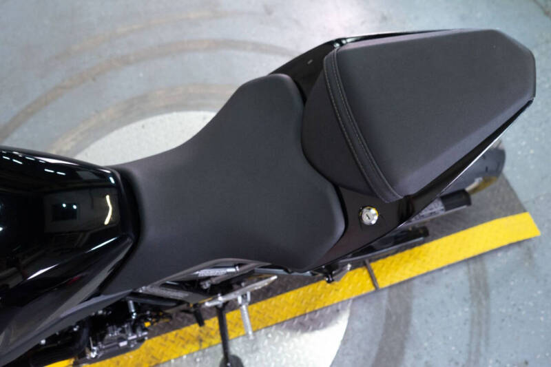 2024 Suzuki GSX-8R