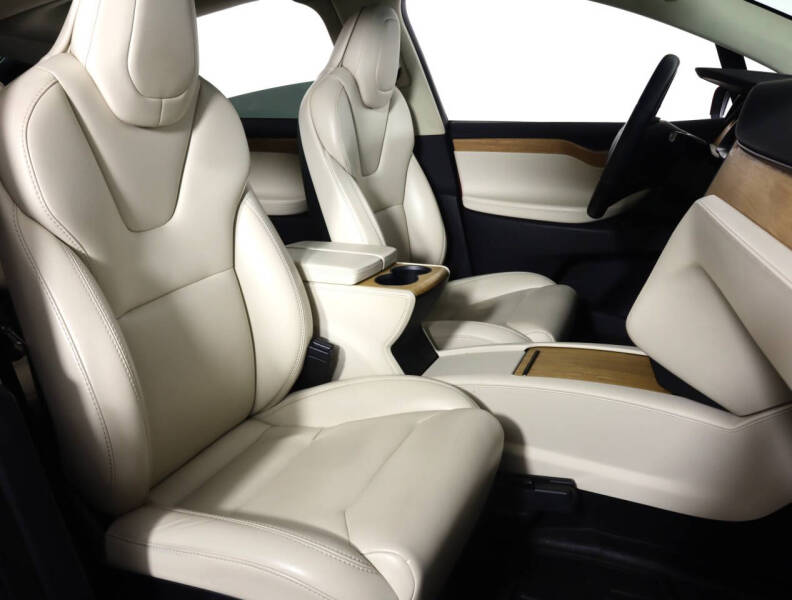 2018 Tesla Model X 75D