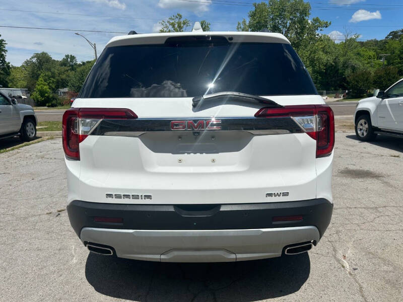 2020 GMC Acadia SLT