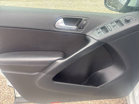 2016 Volkswagen Tiguan 2.0T S 4Motion