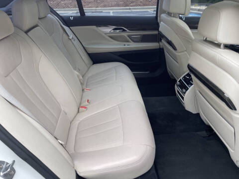 2016 BMW 7 Series 740i