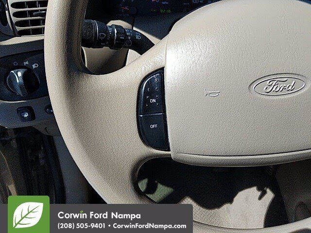 2001 Ford Expedition XLT