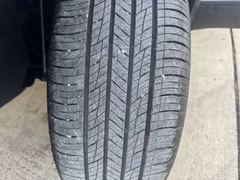 2024 Volkswagen Atlas Cross Sport SE