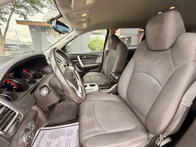 2012 GMC Acadia SL
