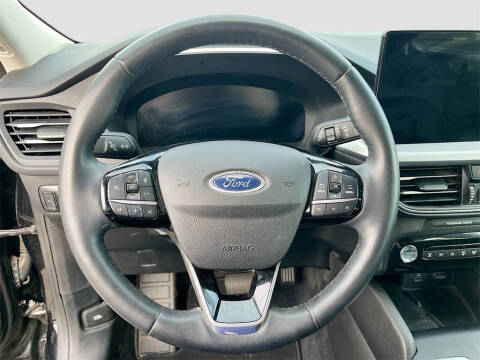 2023 Ford Escape Platinum