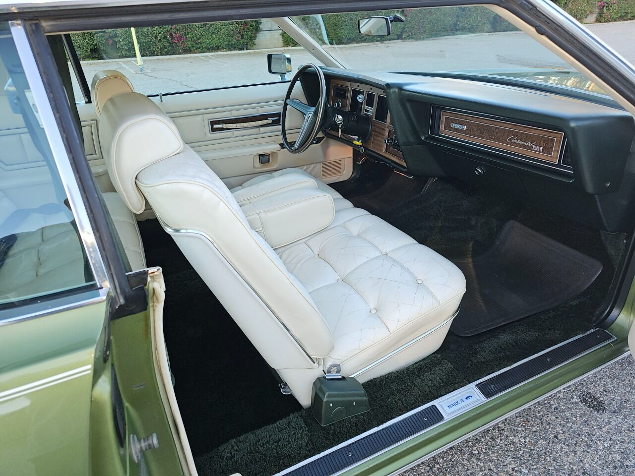 1972 Lincoln Mark IV 70