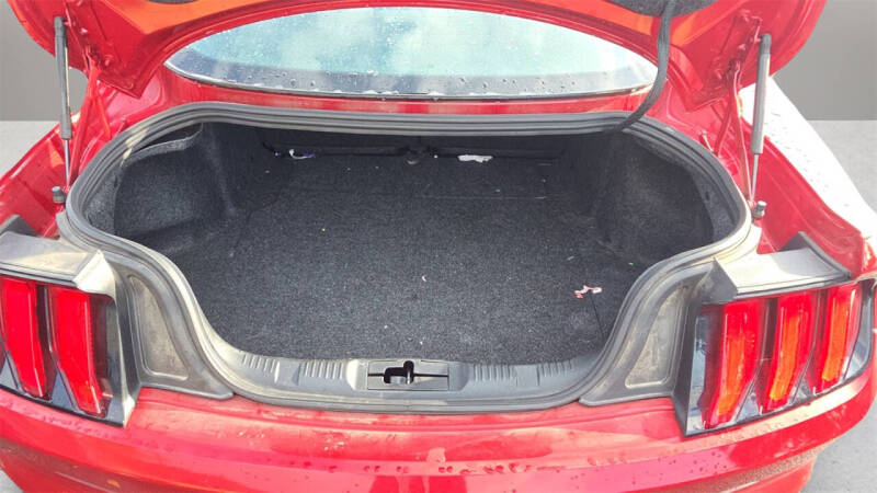 2020 Ford Mustang EcoBoost