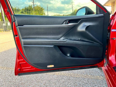 2019 Toyota Camry XSE