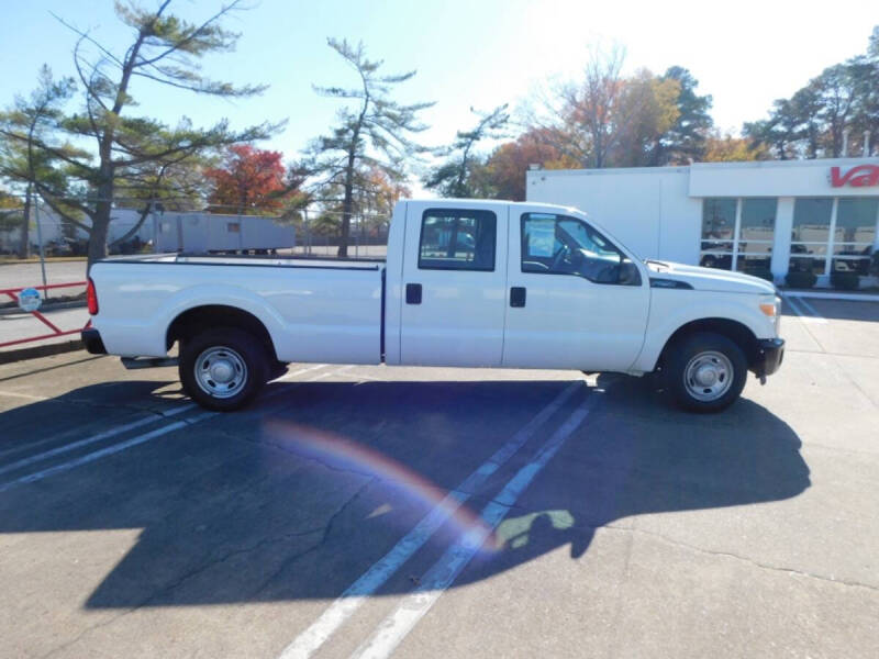 2013 Ford F-250 Super Duty XL photo 2