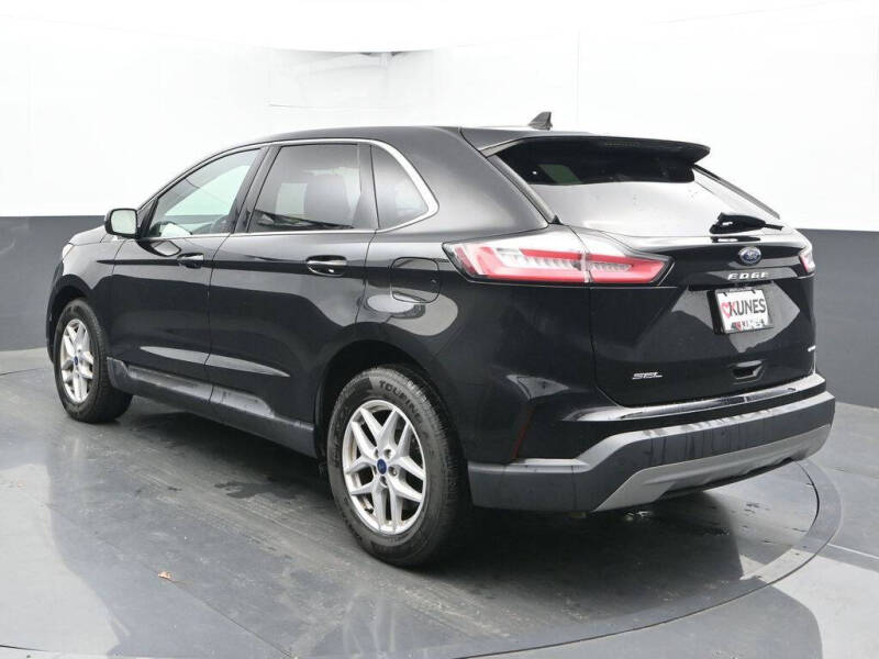 2022 Ford Edge SEL