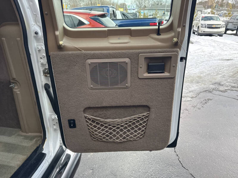 2003 Ford E-Series E-150