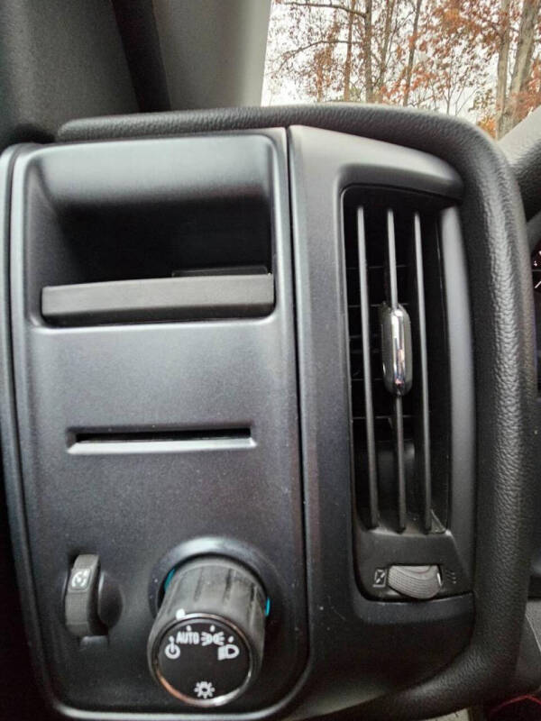 2016 Chevrolet Silverado 1500 Custom