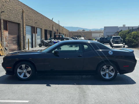 2019 Dodge Challenger SXT