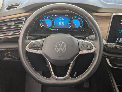2025 Volkswagen Atlas SE