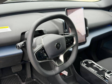 2026 Volvo EX30 Twin Plus