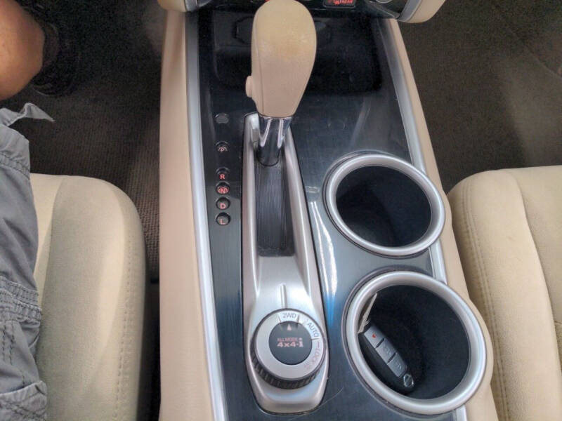 2013 Nissan Pathfinder SV