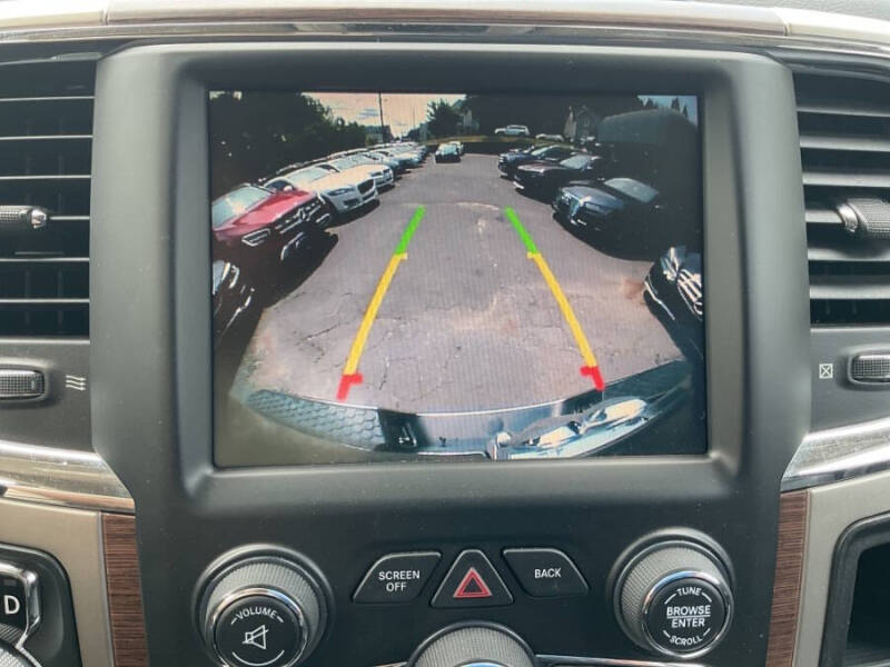 2015 RAM 1500 Laramie