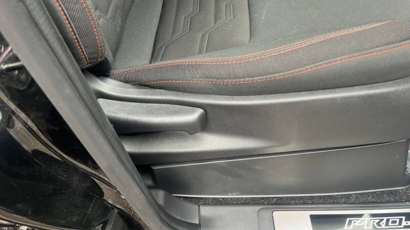 2023 Nissan Frontier